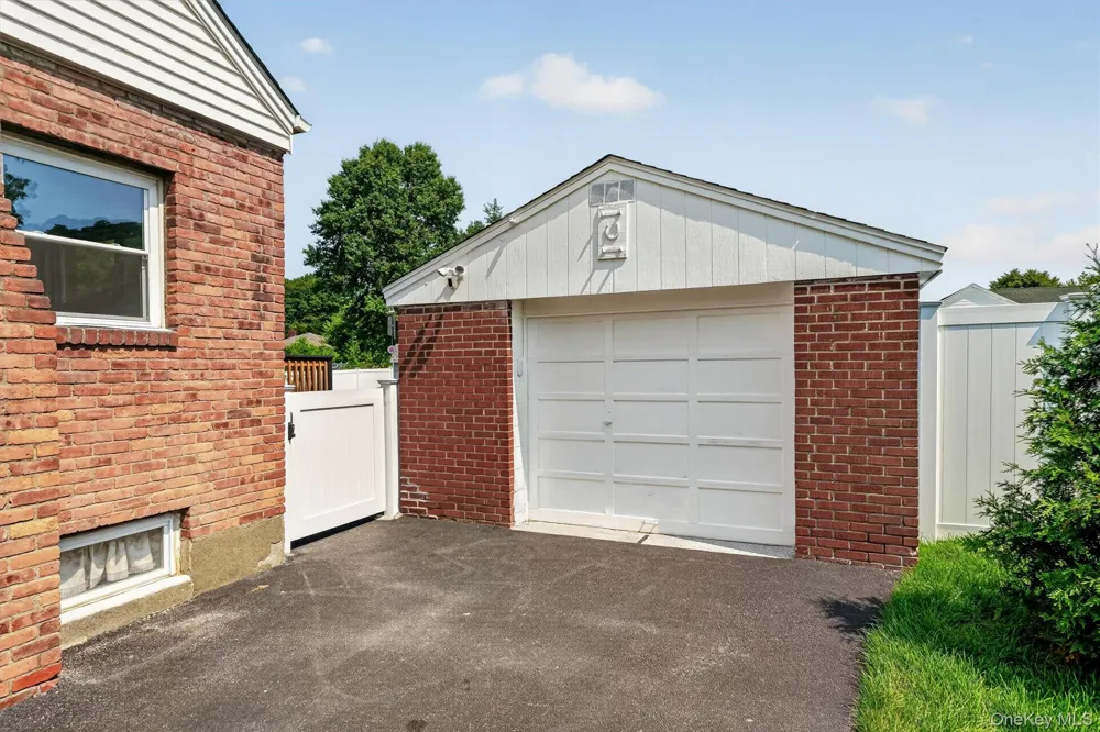 6 Broad Street New Windsor, NY 12553