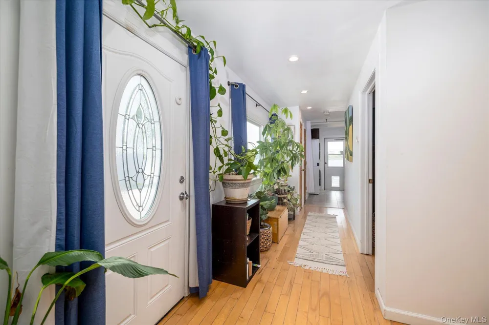 59 Kildare Road Island Park, NY 11558