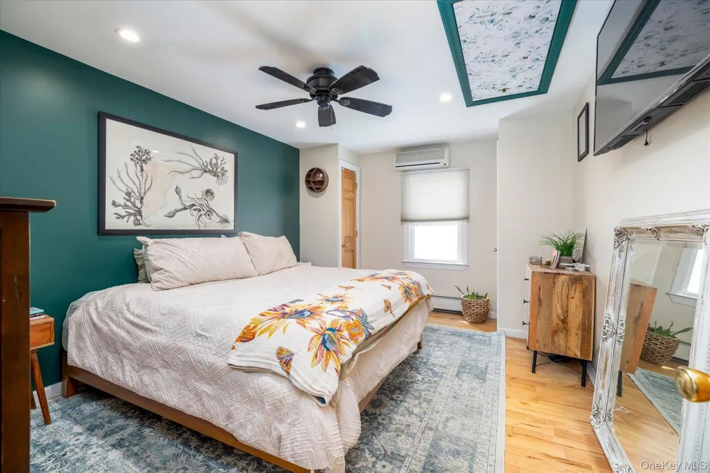 59 Kildare Road Island Park, NY 11558