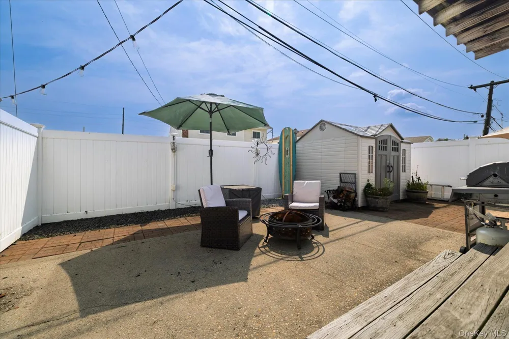 59 Kildare Road Island Park, NY 11558