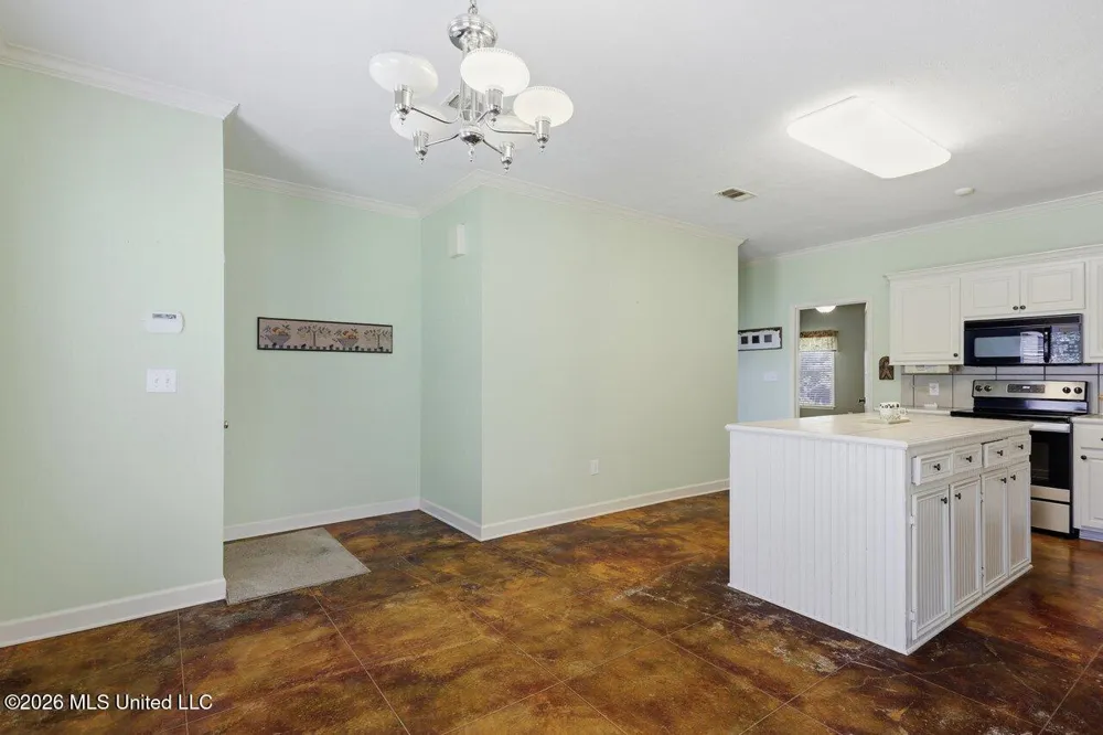 2265 Jack Johnson Road Terry, MS 39170