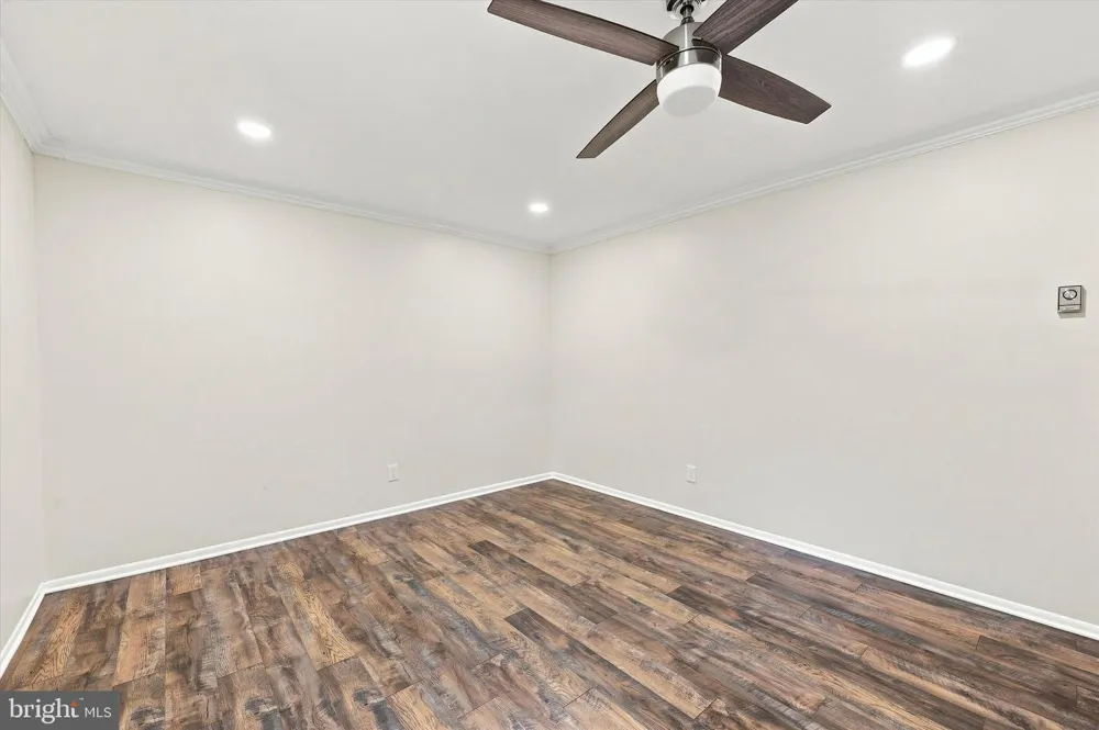 100 CAMPBELL CIRCLE #D-33 Downingtown, PA 19335