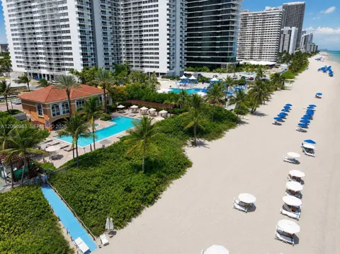 2069 S Ocean Dr #TH18