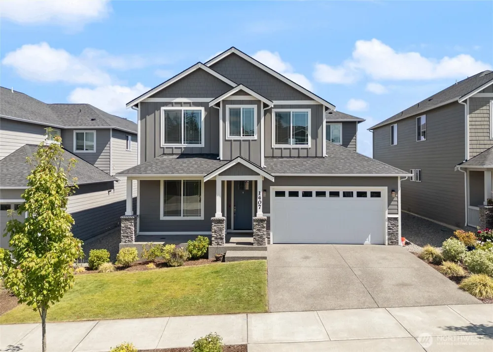 1407 Baker Heights Loop Bremerton, WA 98312