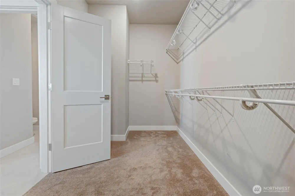 1407 Baker Heights Loop Bremerton, WA 98312
