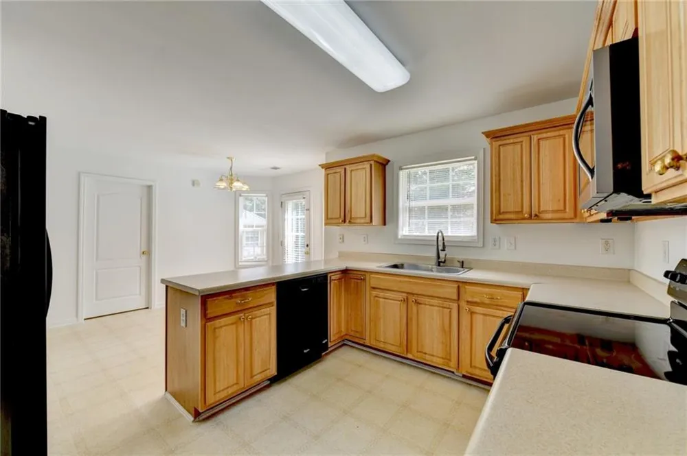 6383 Grand Hickory Drive Braselton, GA 30517