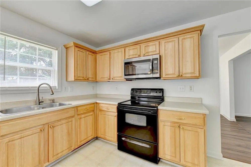 6383 Grand Hickory Drive Braselton, GA 30517