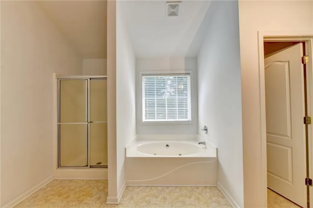 6383 Grand Hickory Drive Braselton, GA 30517