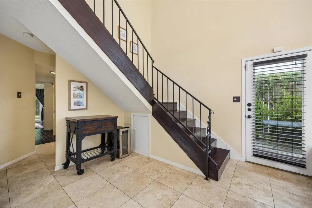 963 Althea Drive Houston, TX 77018