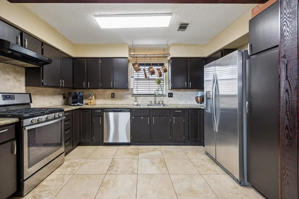 963 Althea Drive Houston, TX 77018