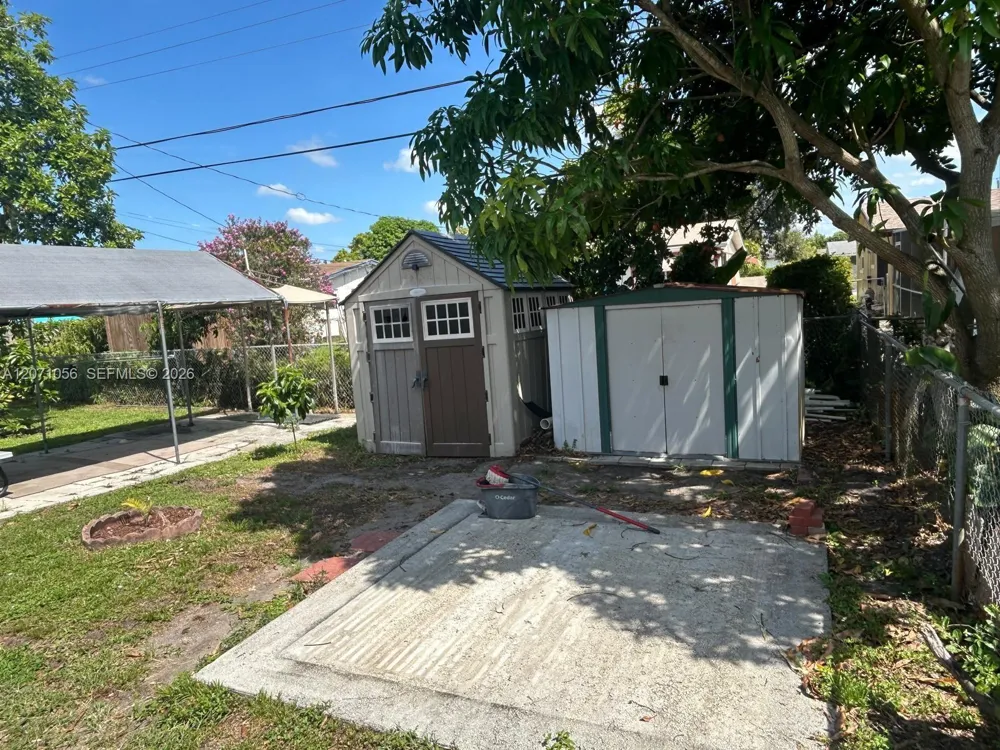7637 Ramona St Miramar, FL 33023