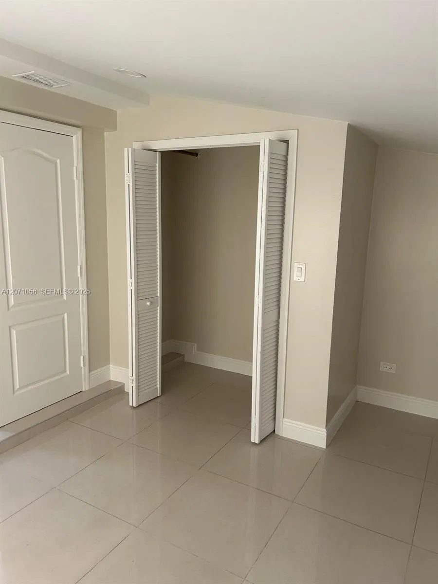 7637 Ramona St Miramar, FL 33023