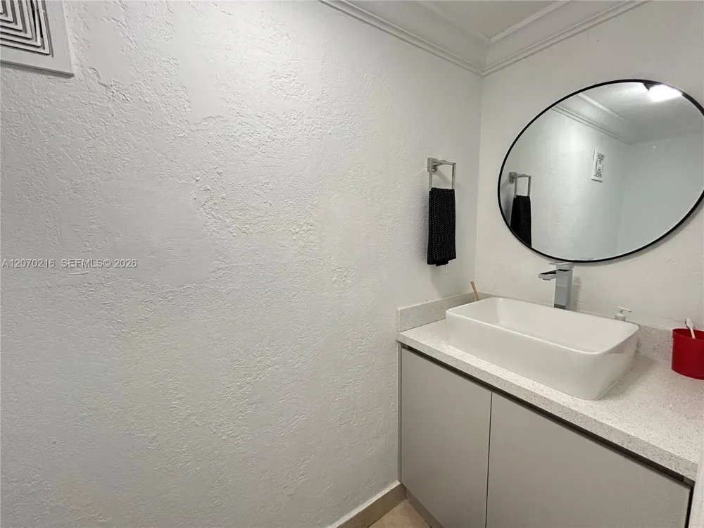 8500 SW 109th Ave #6-220 Miami, FL 33173
