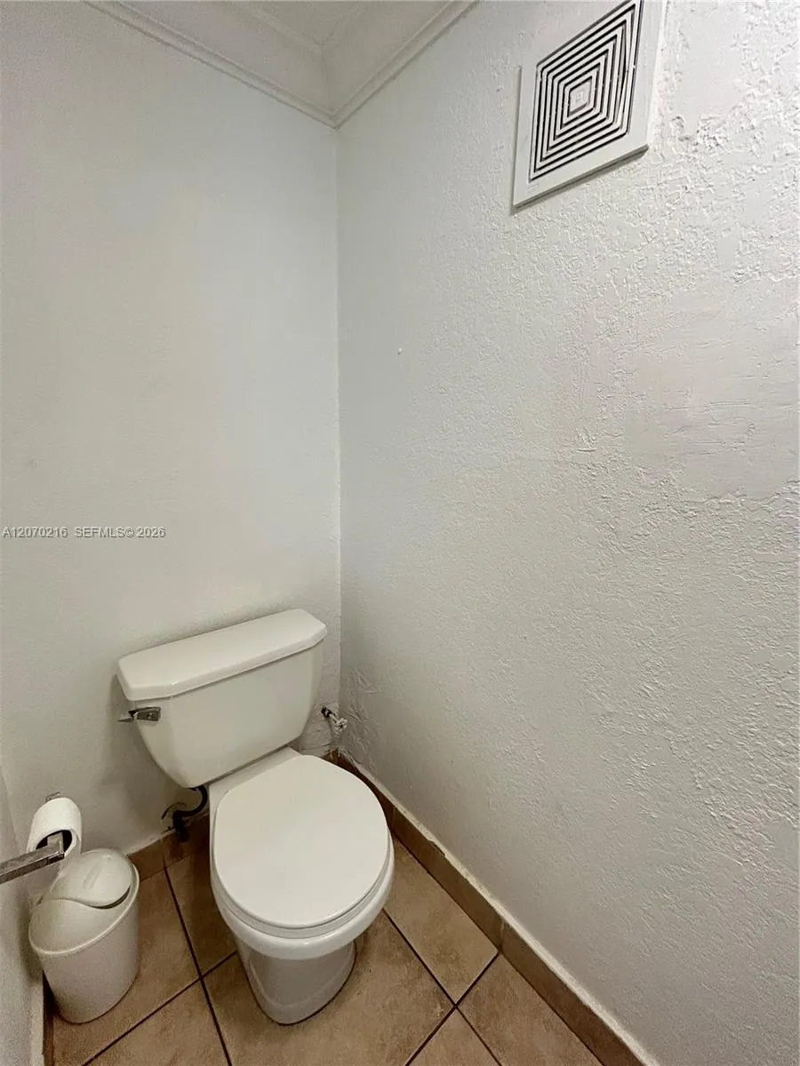 8500 SW 109th Ave #6-220 Miami, FL 33173