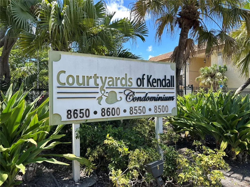 8500 SW 109th Ave #6-220 Miami, FL 33173