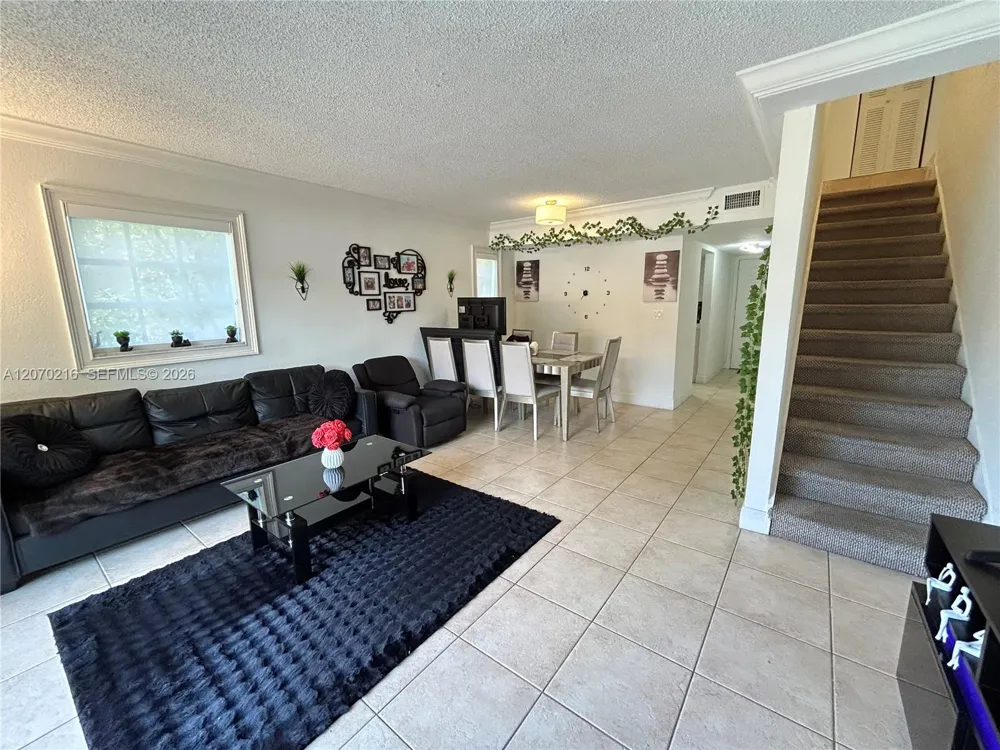 8500 SW 109th Ave #6-220 Miami, FL 33173