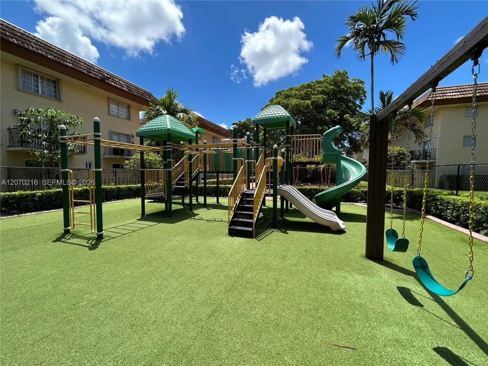 8500 SW 109th Ave #6-220 Miami, FL 33173