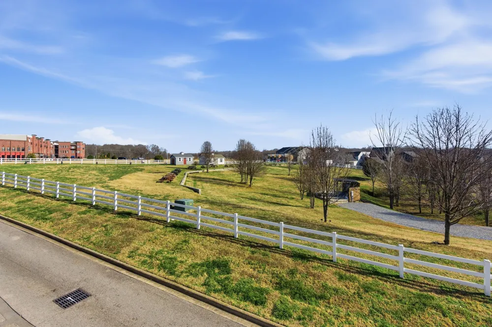 315 Augusta Ave Pleasant View, TN 37146