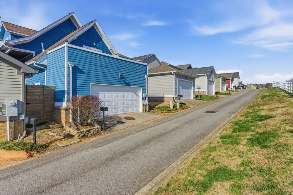 315 Augusta Ave Pleasant View, TN 37146