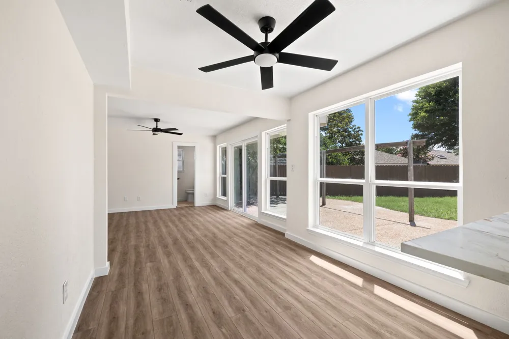 2006 Toulon Lane Carrollton, TX 75007