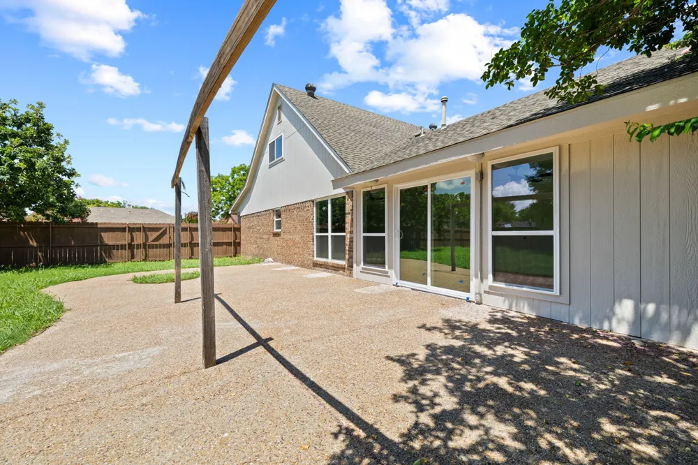2006 Toulon Lane Carrollton, TX 75007