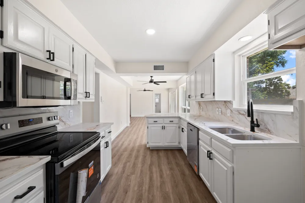 2006 Toulon Lane Carrollton, TX 75007
