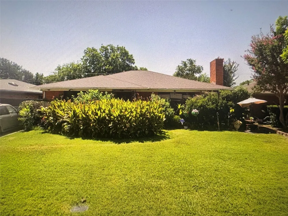 9416 Overlake Drive Dallas, TX 75220