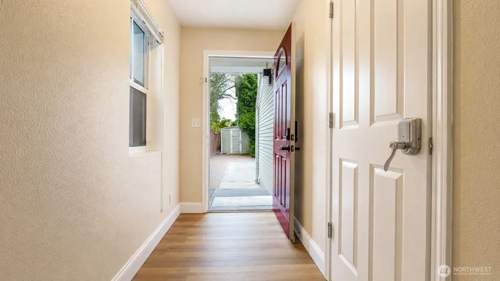 13367 Ambaum Boulevard SW Burien, WA 98146