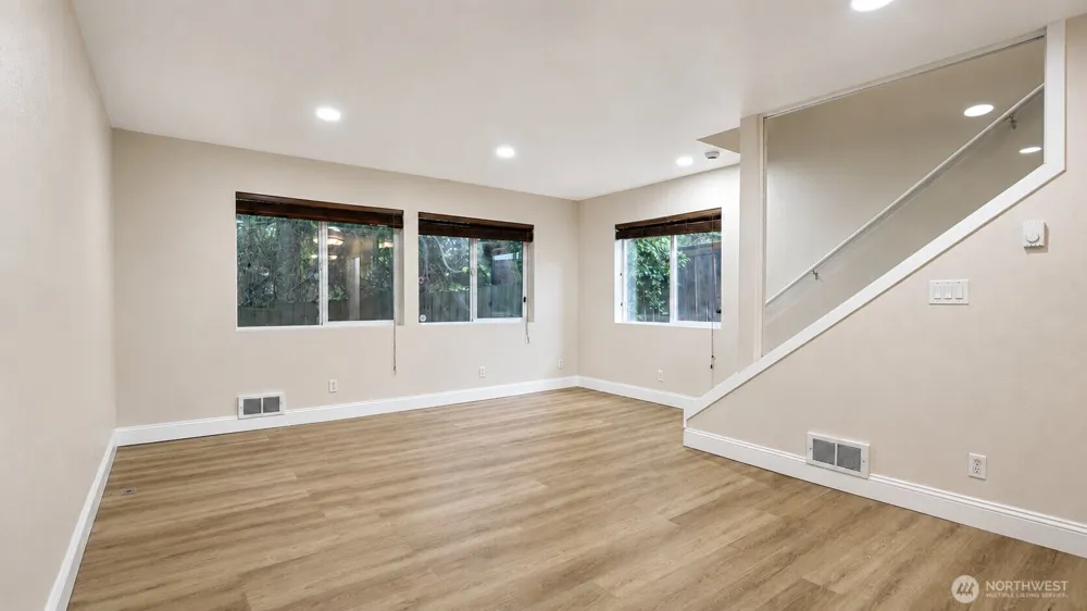 13367 Ambaum Boulevard SW Burien, WA 98146