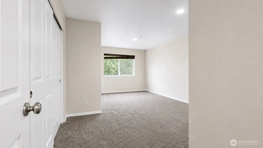 13367 Ambaum Boulevard SW Burien, WA 98146