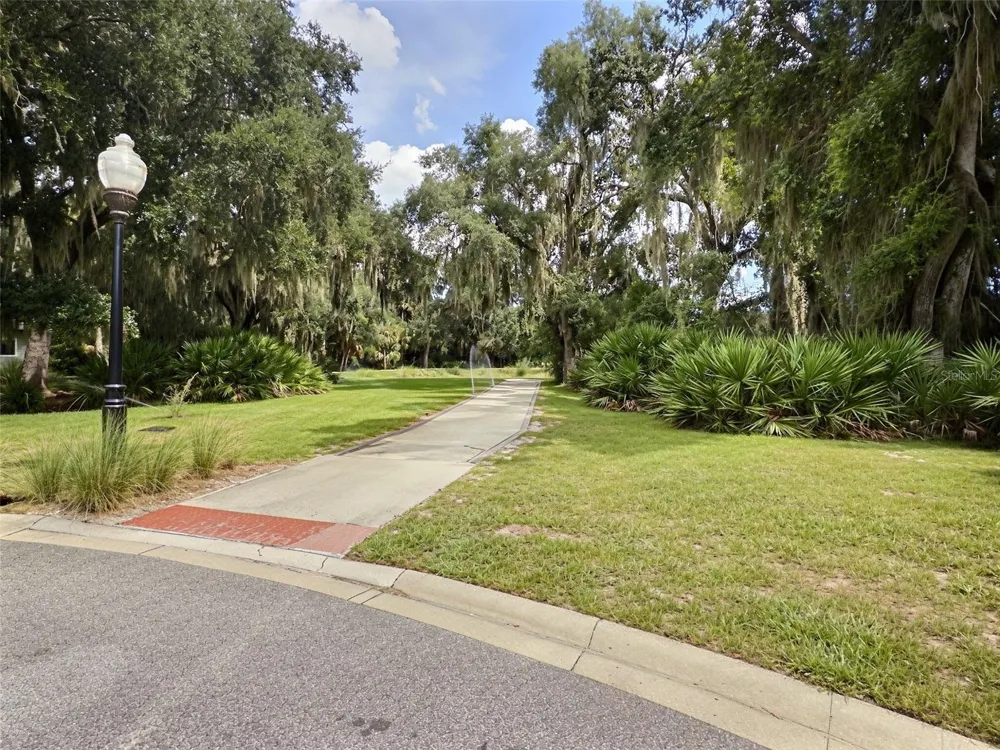 4 TURKEY OAK LANE Palm Coast, FL 32137