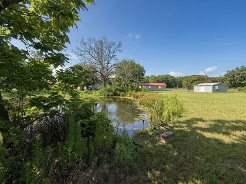 10976 Highway 80