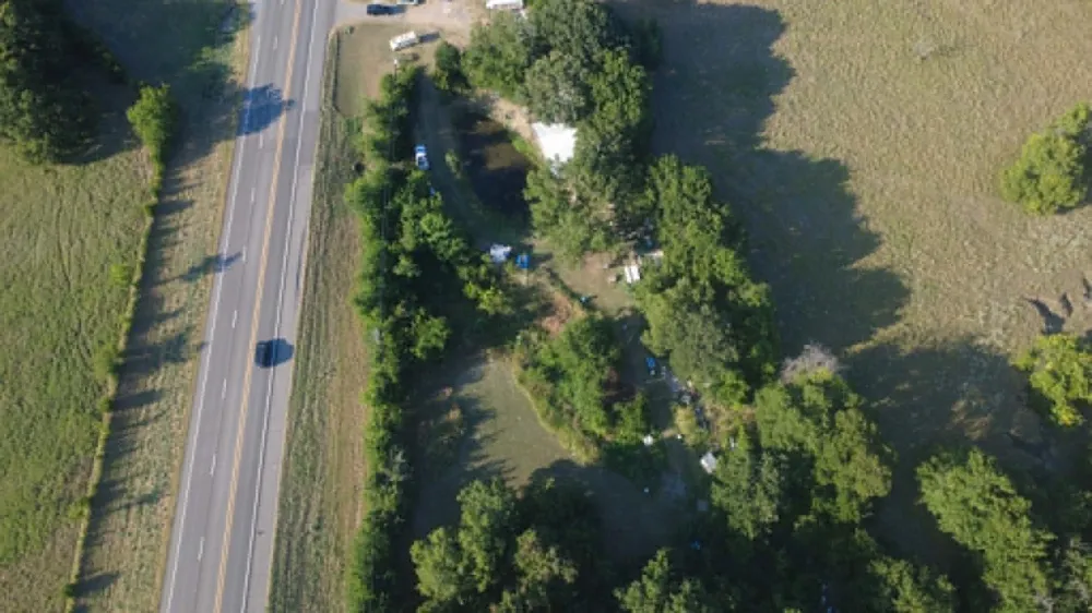 2707 S State Highway 121 Highway S Bonham, TX 75418