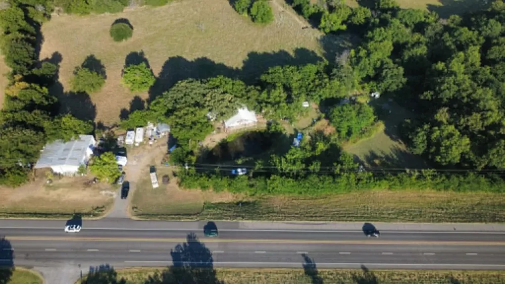 2707 S State Highway 121 Highway S Bonham, TX 75418