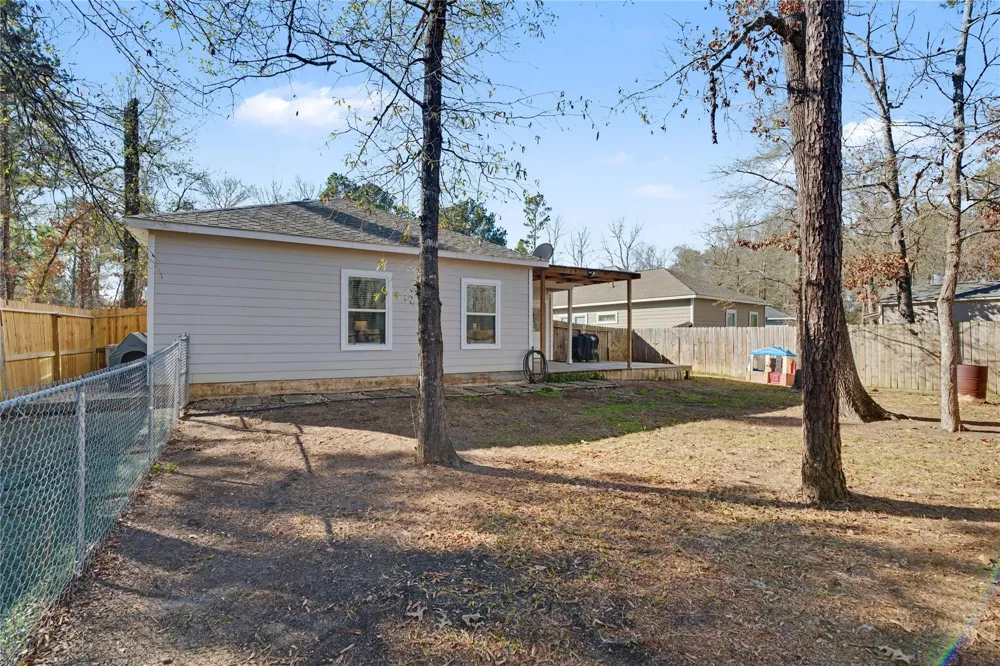 186 Village Cove Loop Livingston, TX 77351