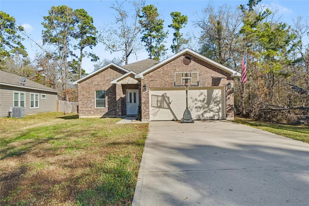 186 Village Cove Loop Livingston, TX 77351