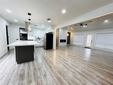 2326 Briarview Drive