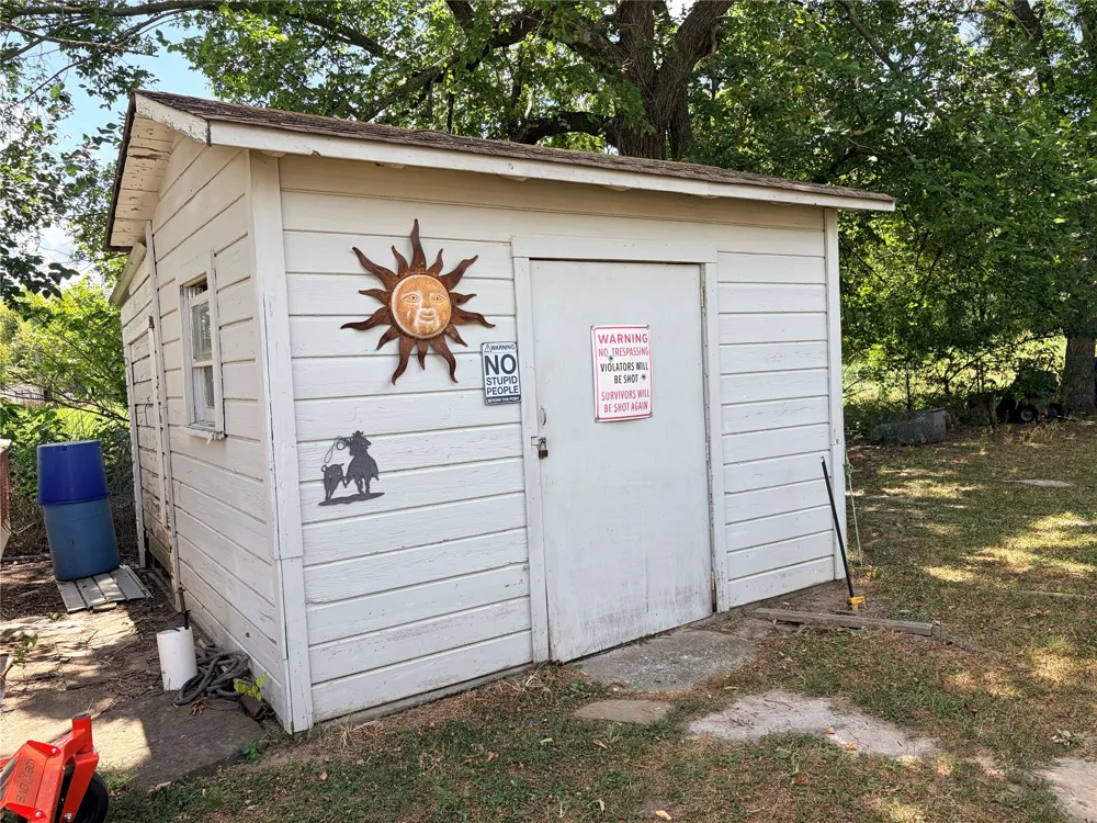 617 W 7th Street Kiowa, OK 74553