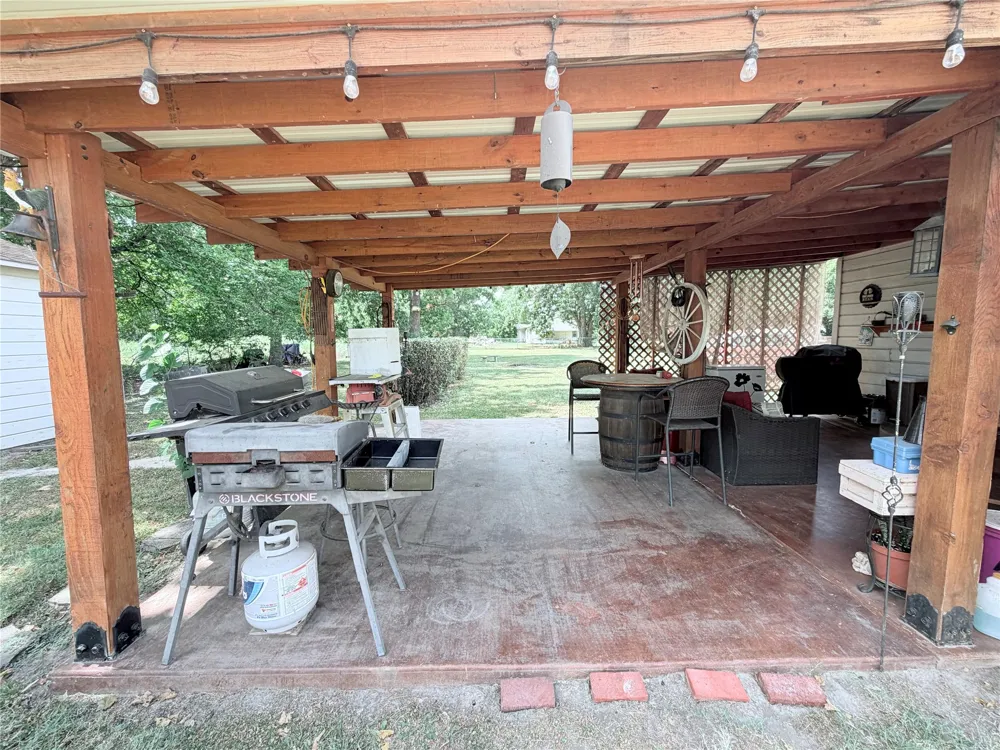 617 W 7th Street Kiowa, OK 74553
