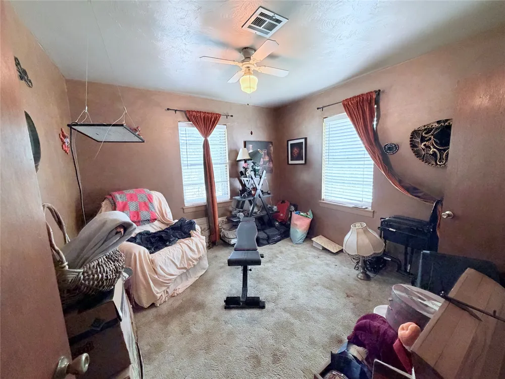 617 W 7th Street Kiowa, OK 74553