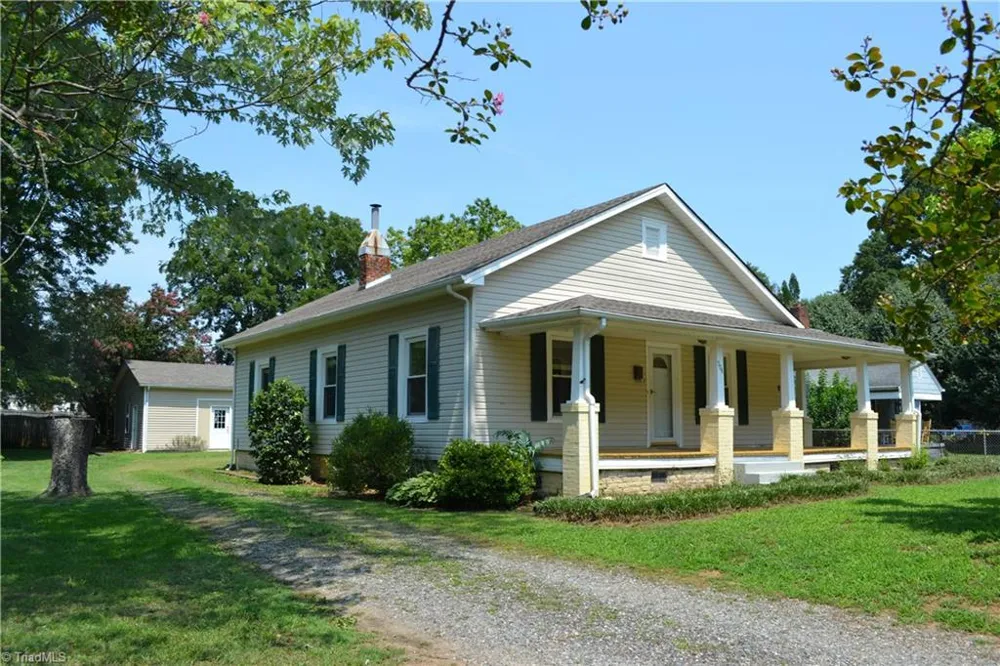 504 W Murphy Street Madison, NC 27025