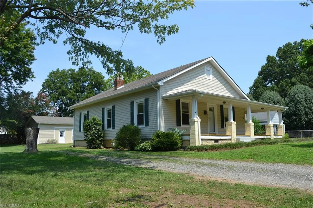 504 W Murphy Street Madison, NC 27025