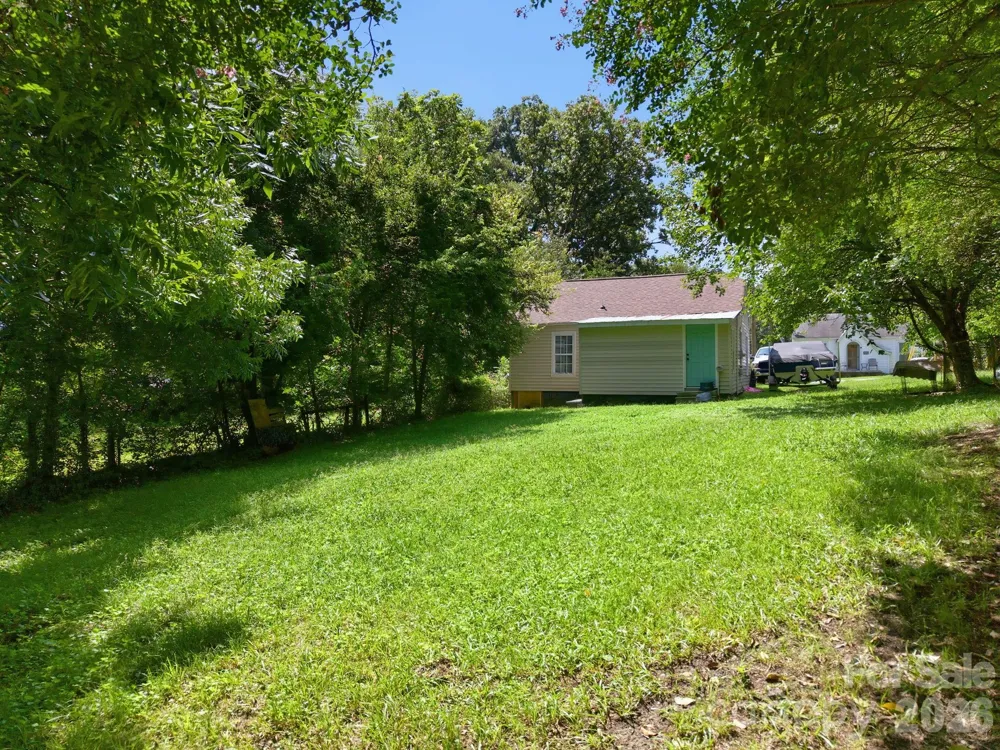315 Pineview Street Kannapolis, NC 28083