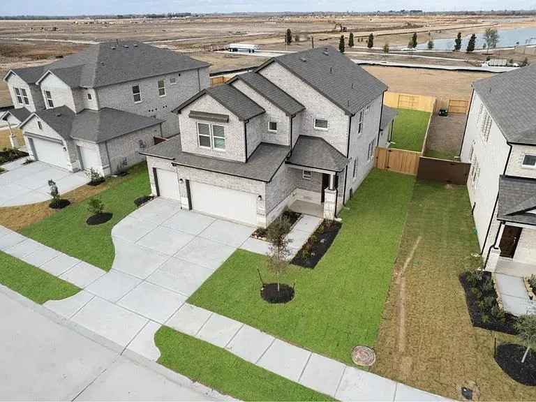 2407 Outpost Canyon Drive Iowa Colony, TX 77583