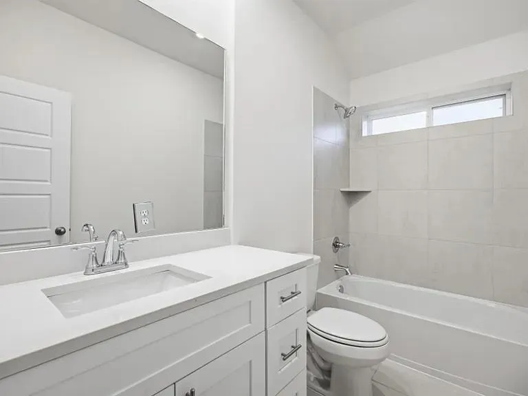 2407 Outpost Canyon Drive Iowa Colony, TX 77583