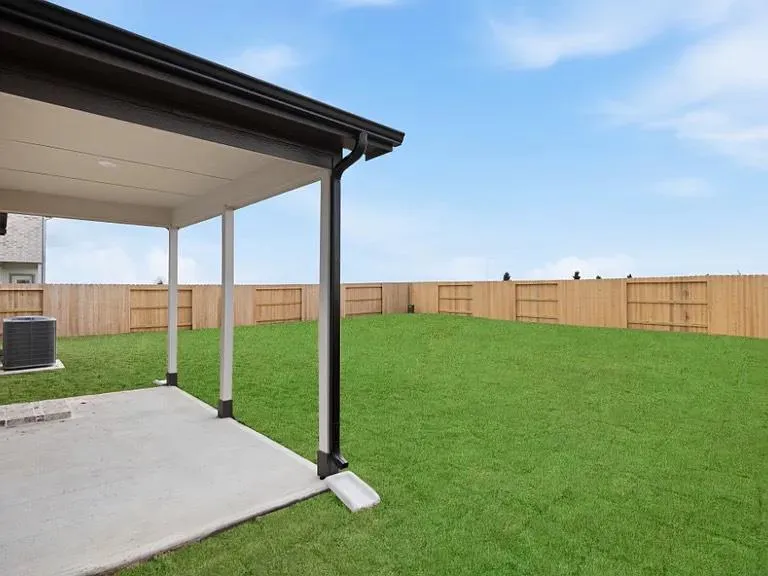 2407 Outpost Canyon Drive Iowa Colony, TX 77583