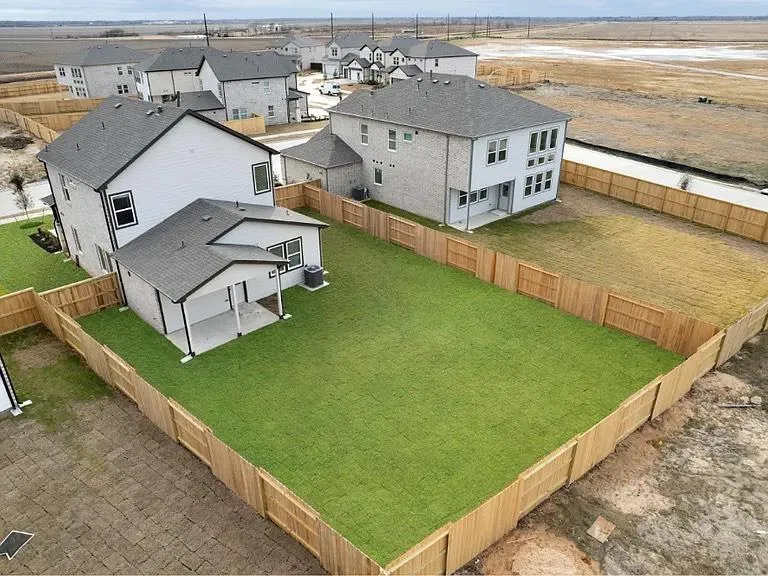 2407 Outpost Canyon Drive Iowa Colony, TX 77583