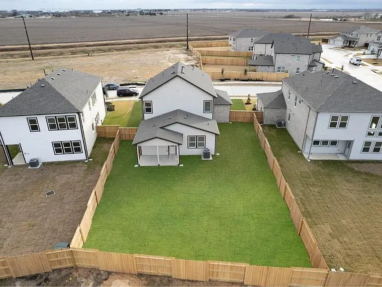 2407 Outpost Canyon Drive Iowa Colony, TX 77583
