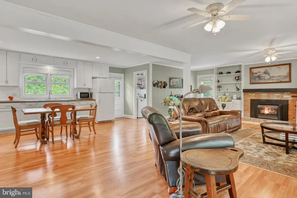 1142 ZACHARY TAYLOR HIGHWAY Mineral, VA 23117