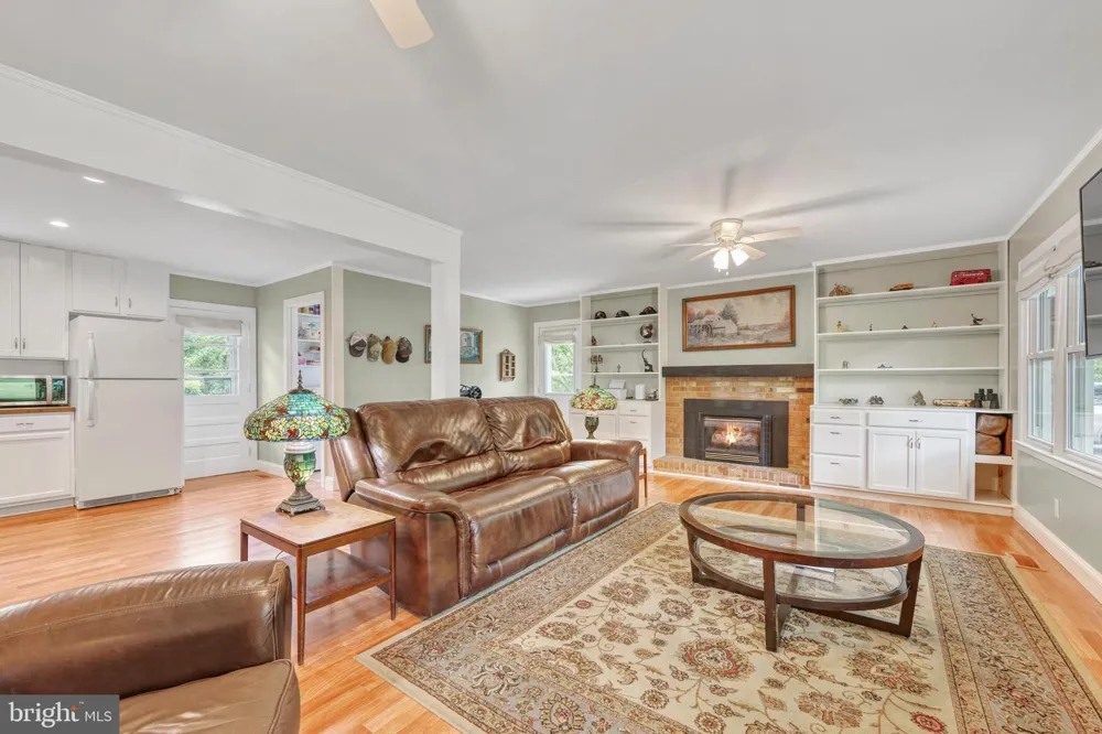 1142 ZACHARY TAYLOR HIGHWAY Mineral, VA 23117